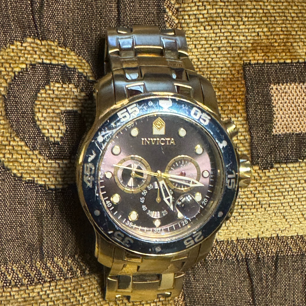 Invicta Men Pro Diver Scuba Chronograph Champagne Dial 18k Gold Plated Watch